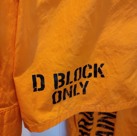 Harley Quinn Suicide Squad Cosplay Costume Jailhouse Size XL 2 Piece Set - Picture 2 of 12